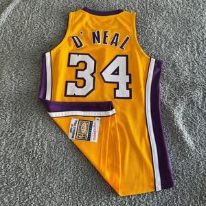Mitchell & Ness 2000 Shaquille O'Neal NBA Los Angeles Lakers Finals Jersey 40-M